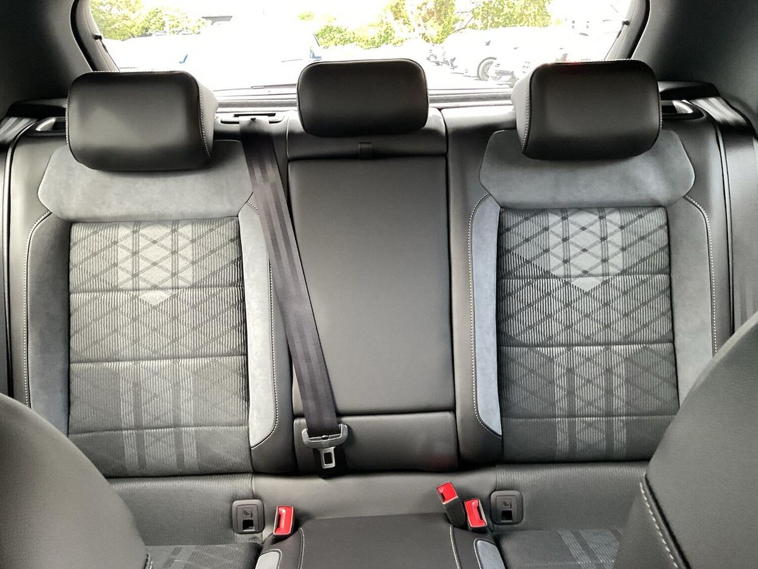 Used Volkswagen T-Roc 2025 for sale - 76249740: Photo 16