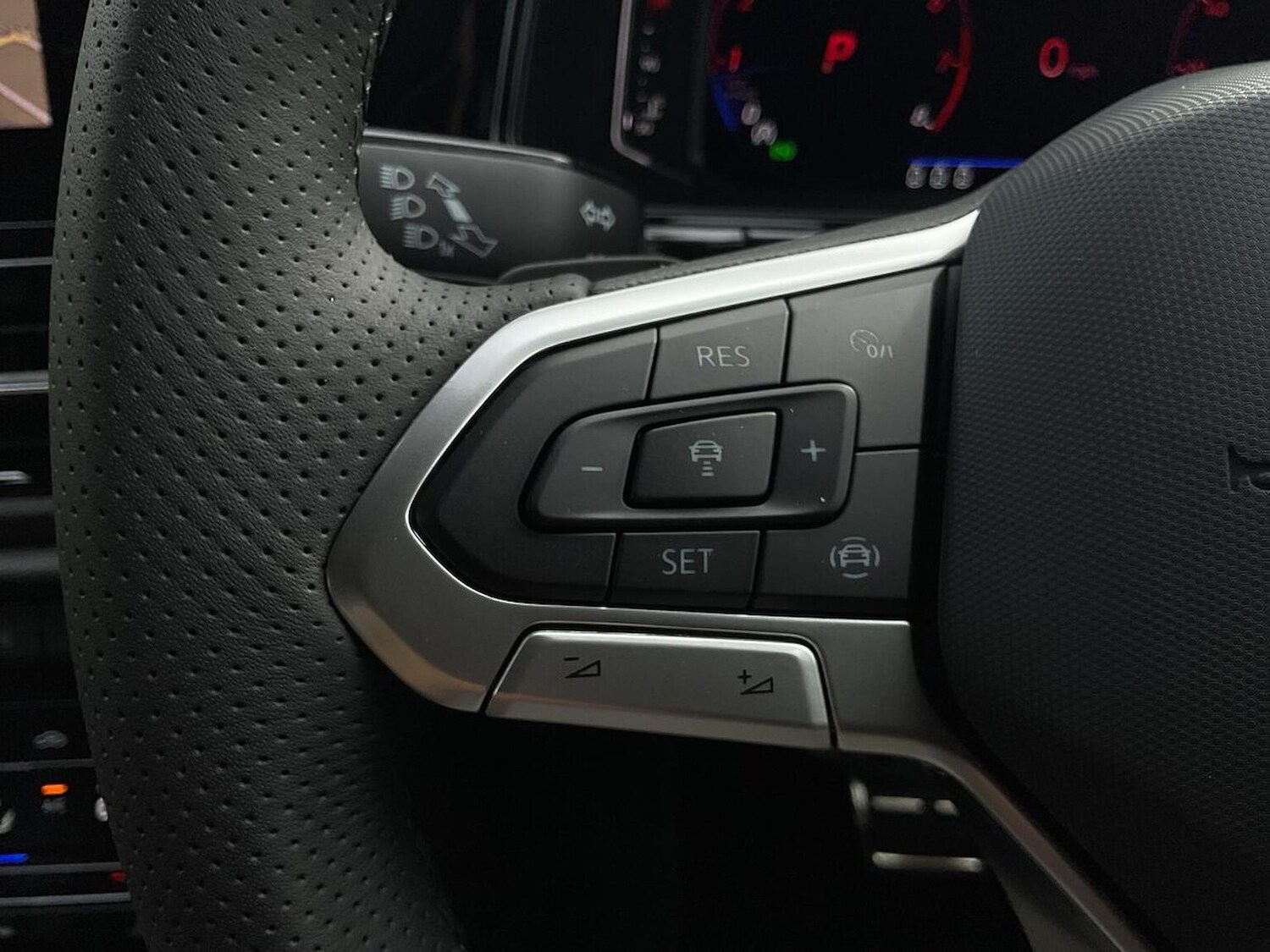 Used Volkswagen T-Roc 2025 for sale - 76249740: Photo 22