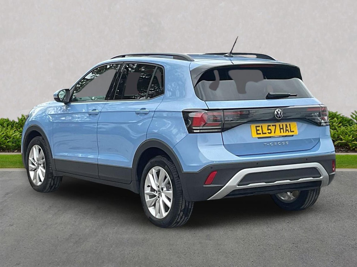 Used Volkswagen T-Cross 2025 for sale - 76591409: Photo 2