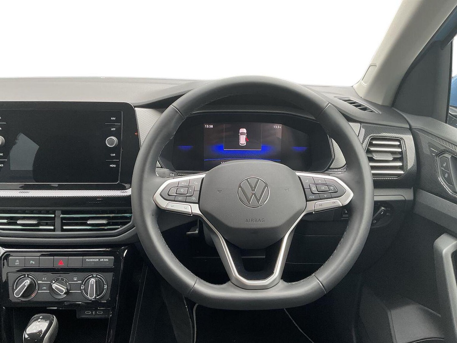 Used Volkswagen T-Cross 2025 for sale - 76591409: Photo 9