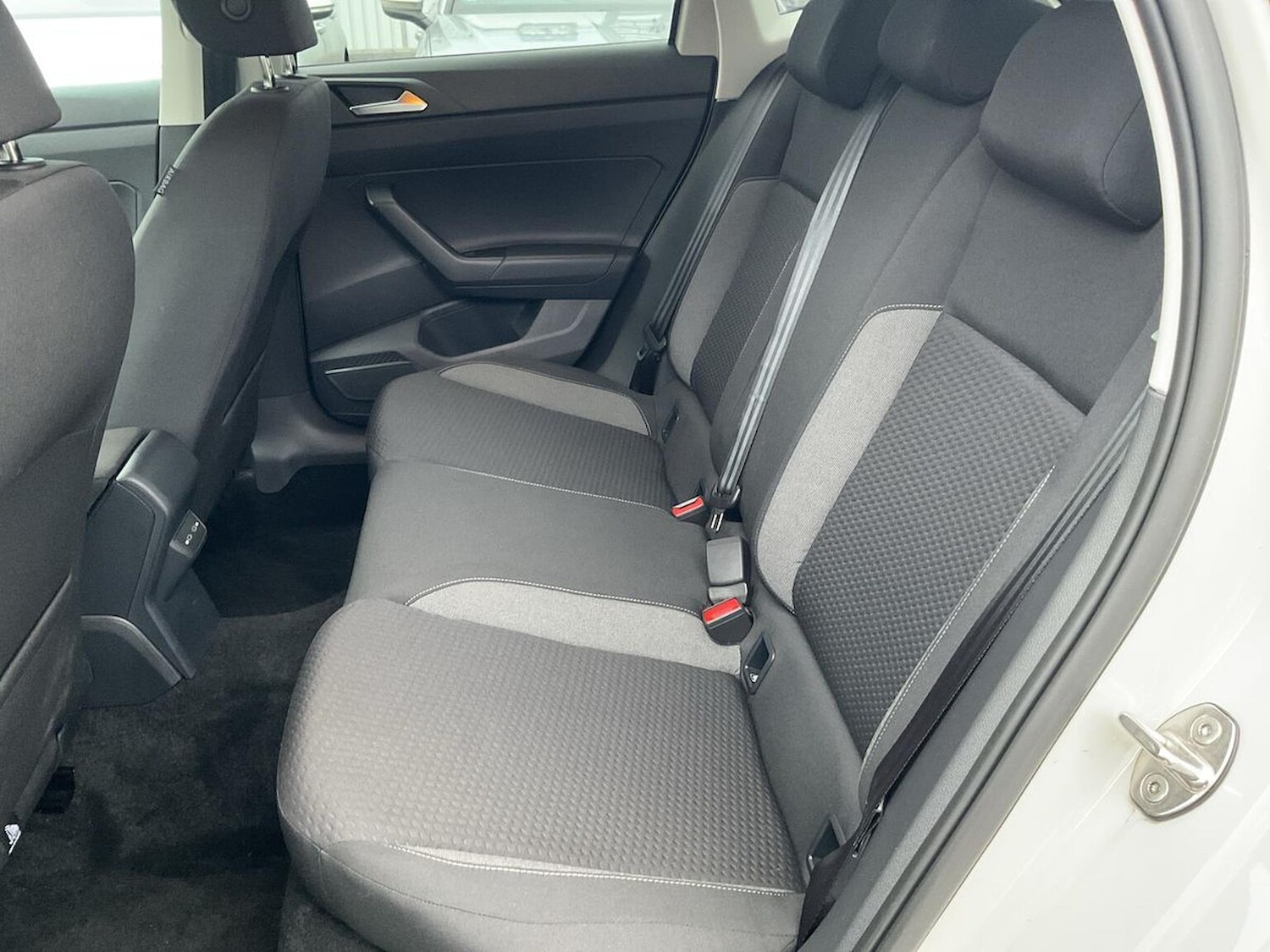 Used Volkswagen Polo 2024 for sale - 76947003: Photo 16