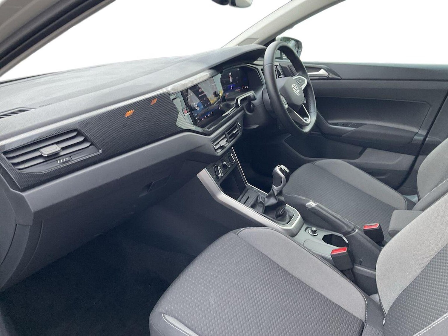 Used Volkswagen Polo 2024 for sale - 76947003: Photo 7