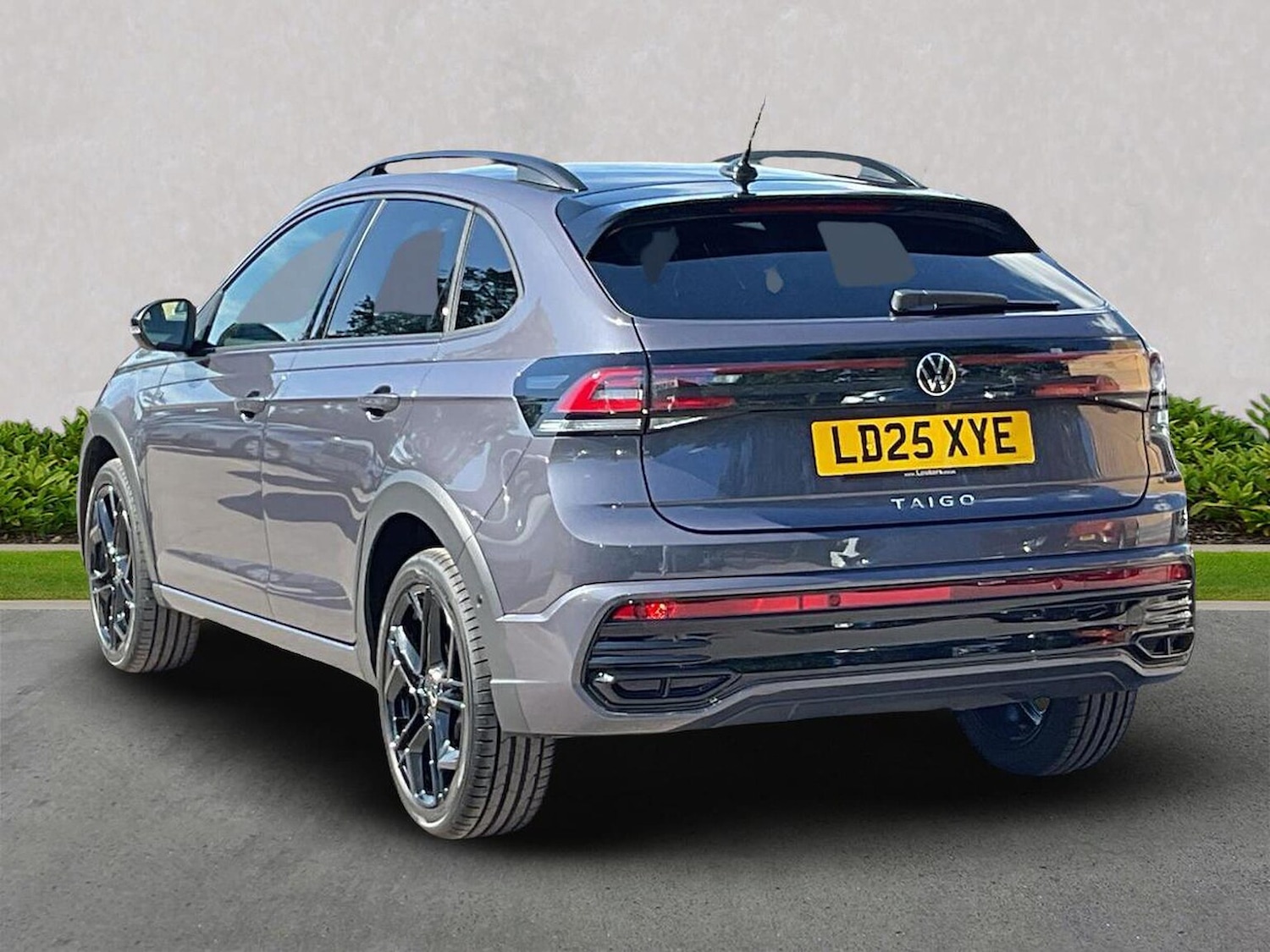 Used Volkswagen Taigo 2025 for sale - 76159544: Photo 2