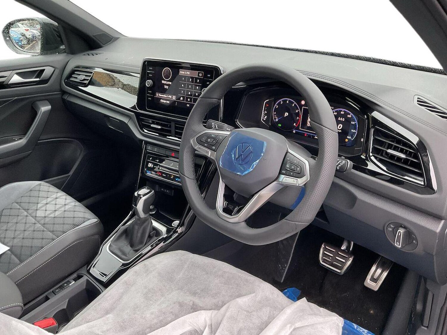 Used Volkswagen T-Roc 2025 for sale - 77528863: Photo 15