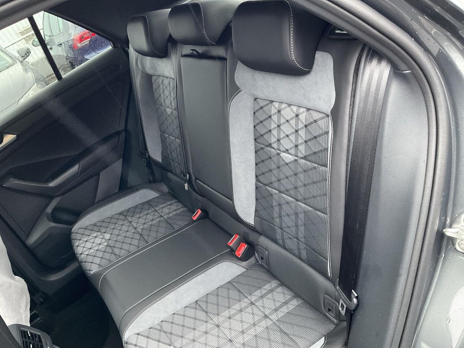 Used Volkswagen T-Roc 2025 for sale - 77528863: Photo 16