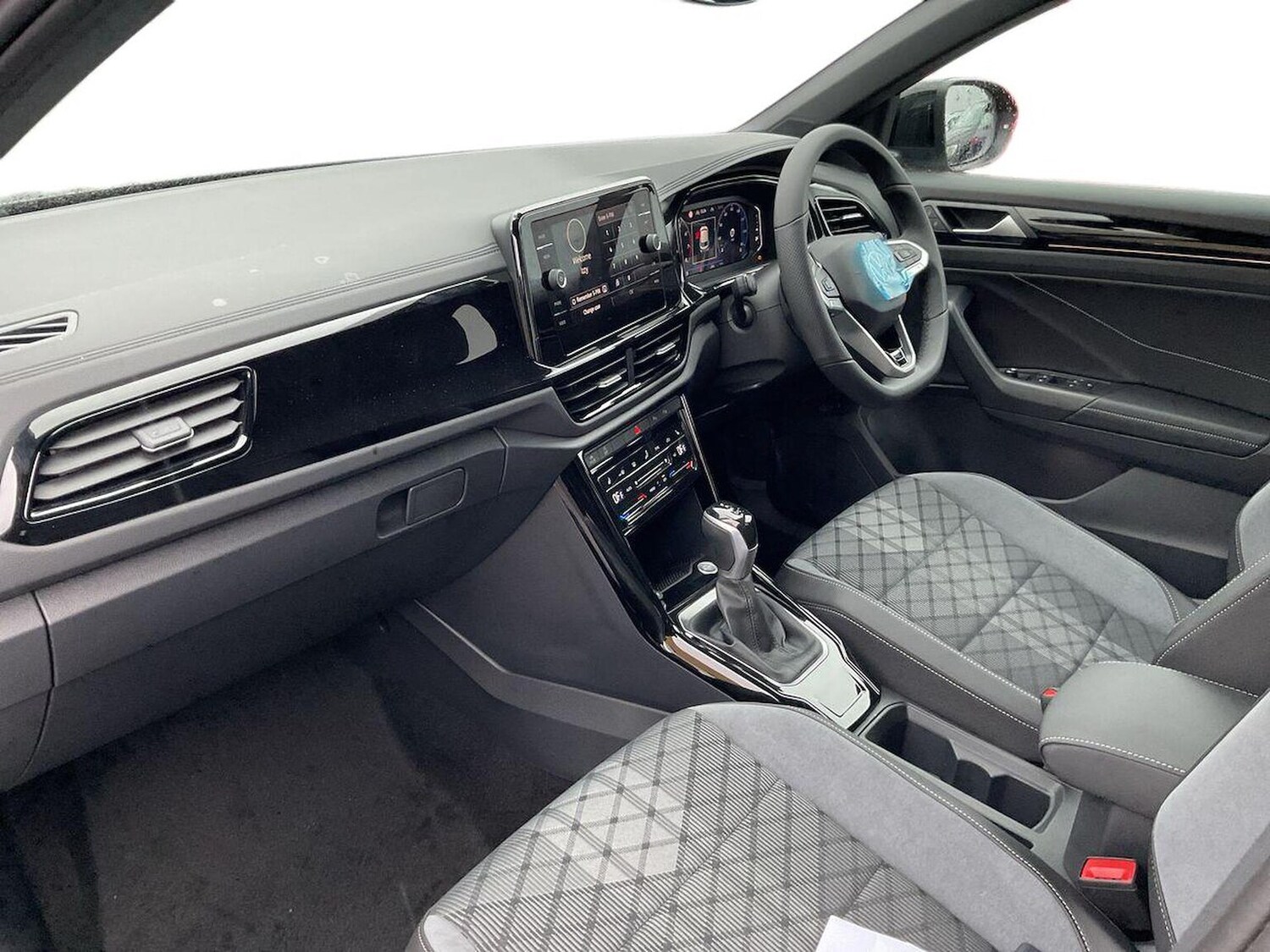 Used Volkswagen T-Roc 2025 for sale - 77528863: Photo 7