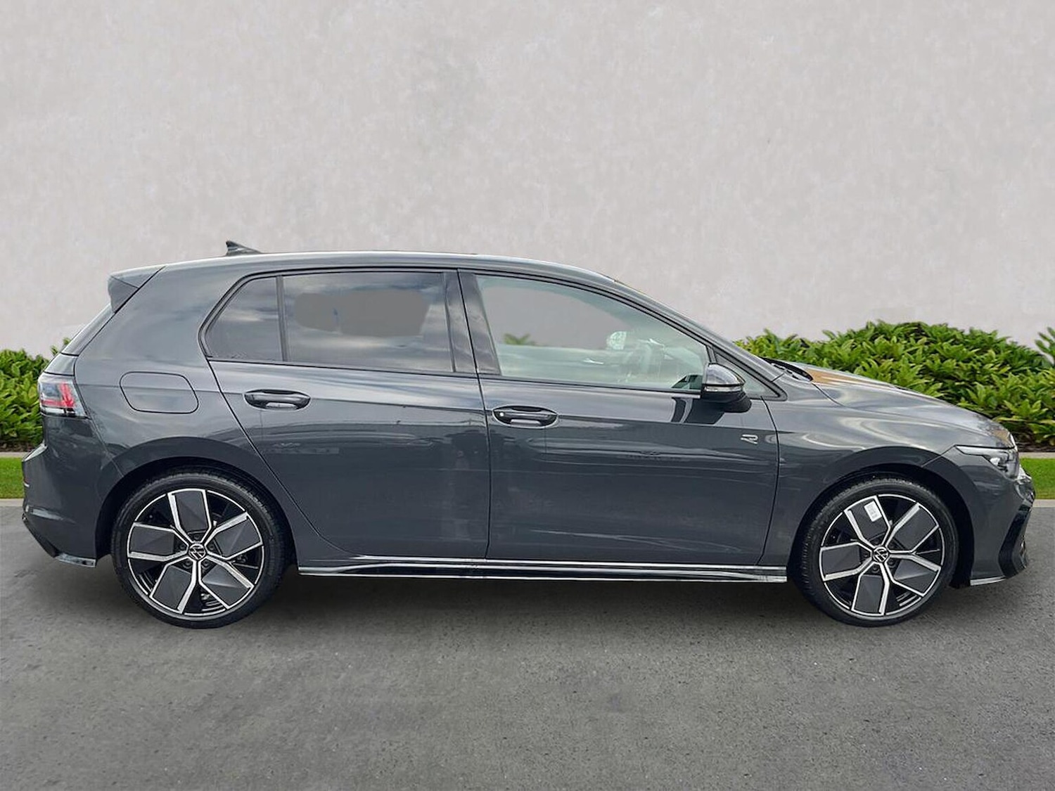 Used Volkswagen Golf 2025 for sale - 77528862: Photo 3