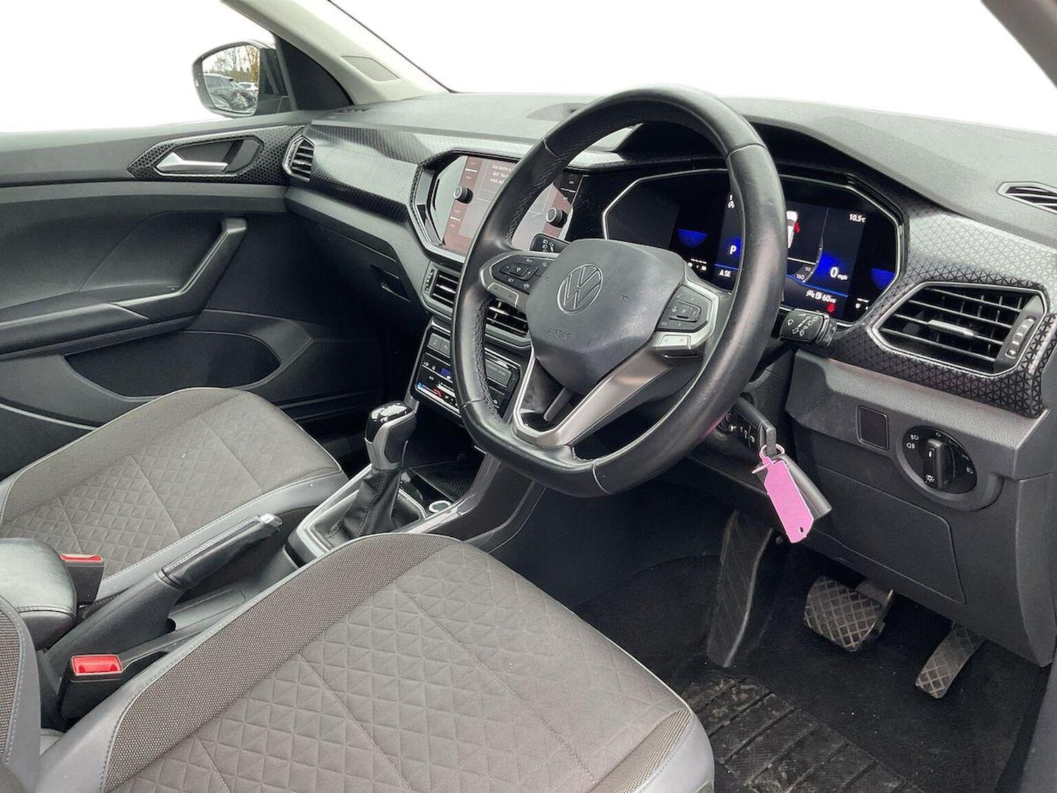 Used Volkswagen T-Cross 2022 for sale - 76924625: Photo 15