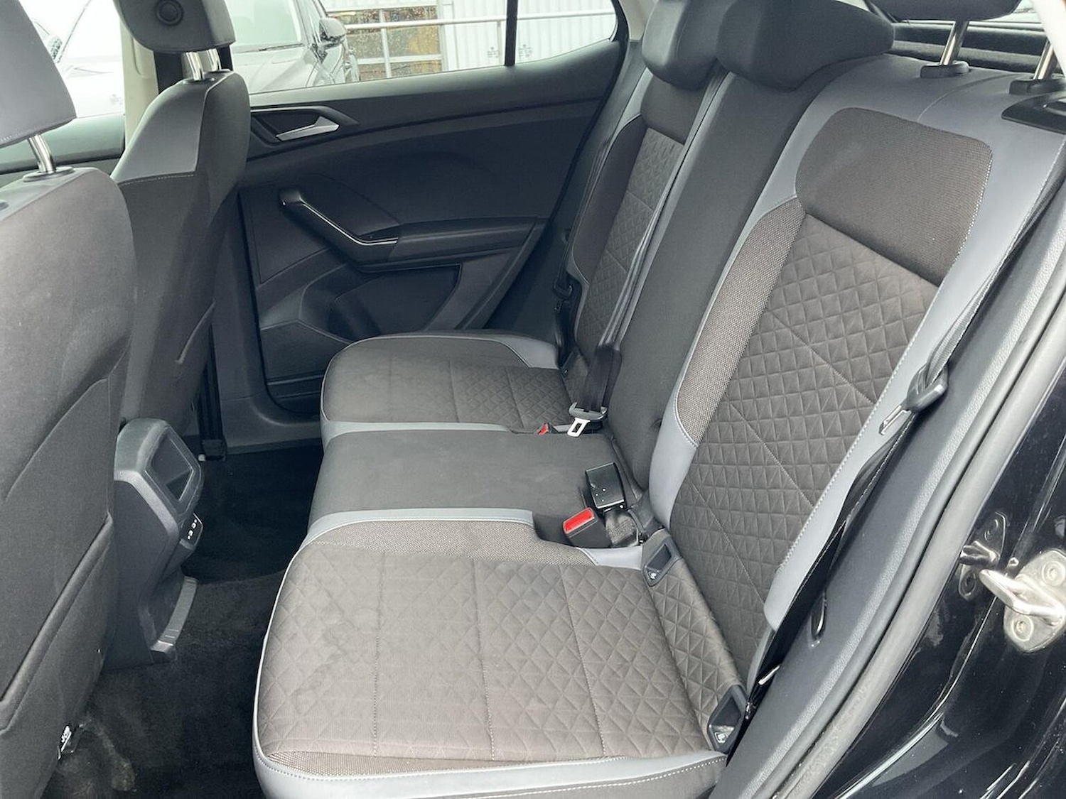 Used Volkswagen T-Cross 2022 for sale - 76924625: Photo 16