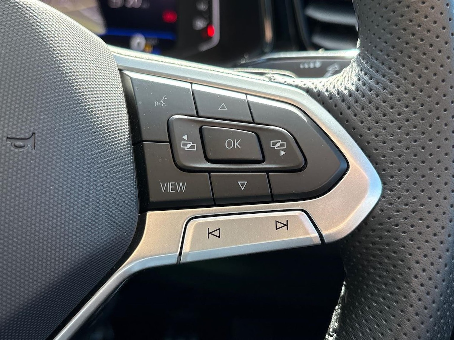 Used Volkswagen T-Roc 2026 for sale - 77896287: Photo 24