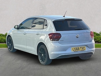 Used Volkswagen Polo 2018 for sale - 76777341: Photo