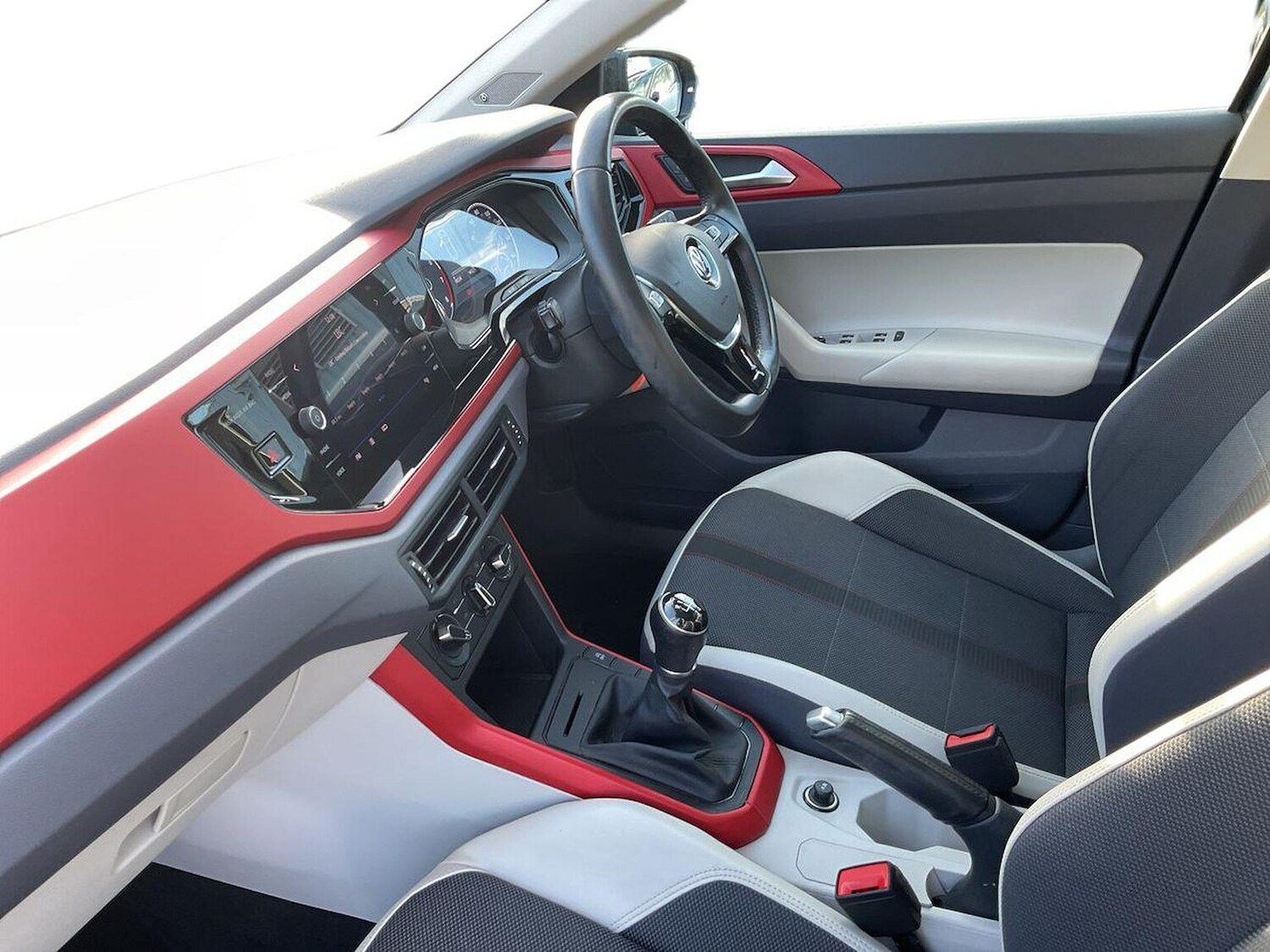 Used Volkswagen Polo 2018 for sale - 76605606: Photo 7