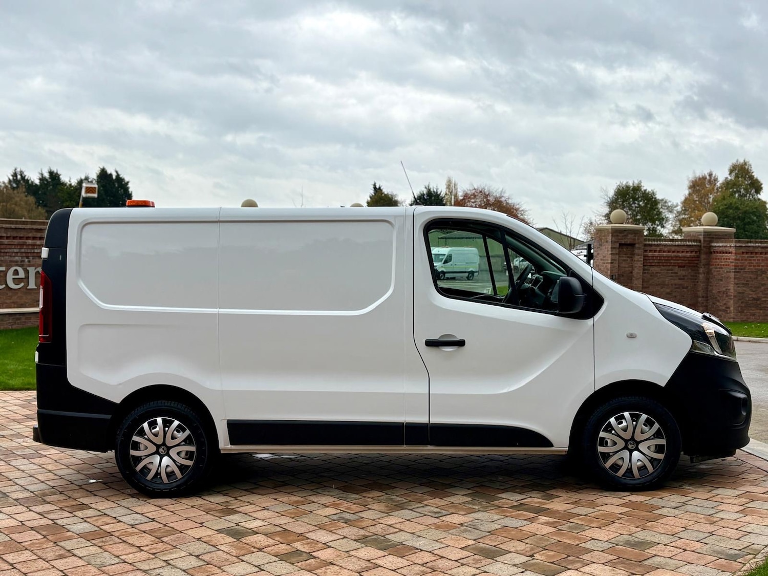 Used Vauxhall Vivaro 2019 for sale - 76431176: Photo 7