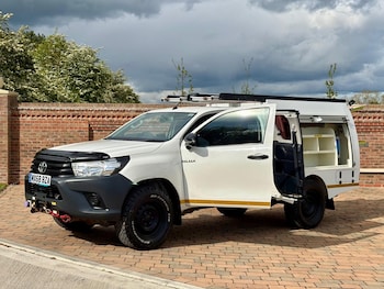 Used Toyota Hilux 2018 for sale - 78579271: Photo
