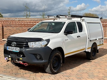 Used Toyota Hilux 2018 for sale - 78579271: Photo