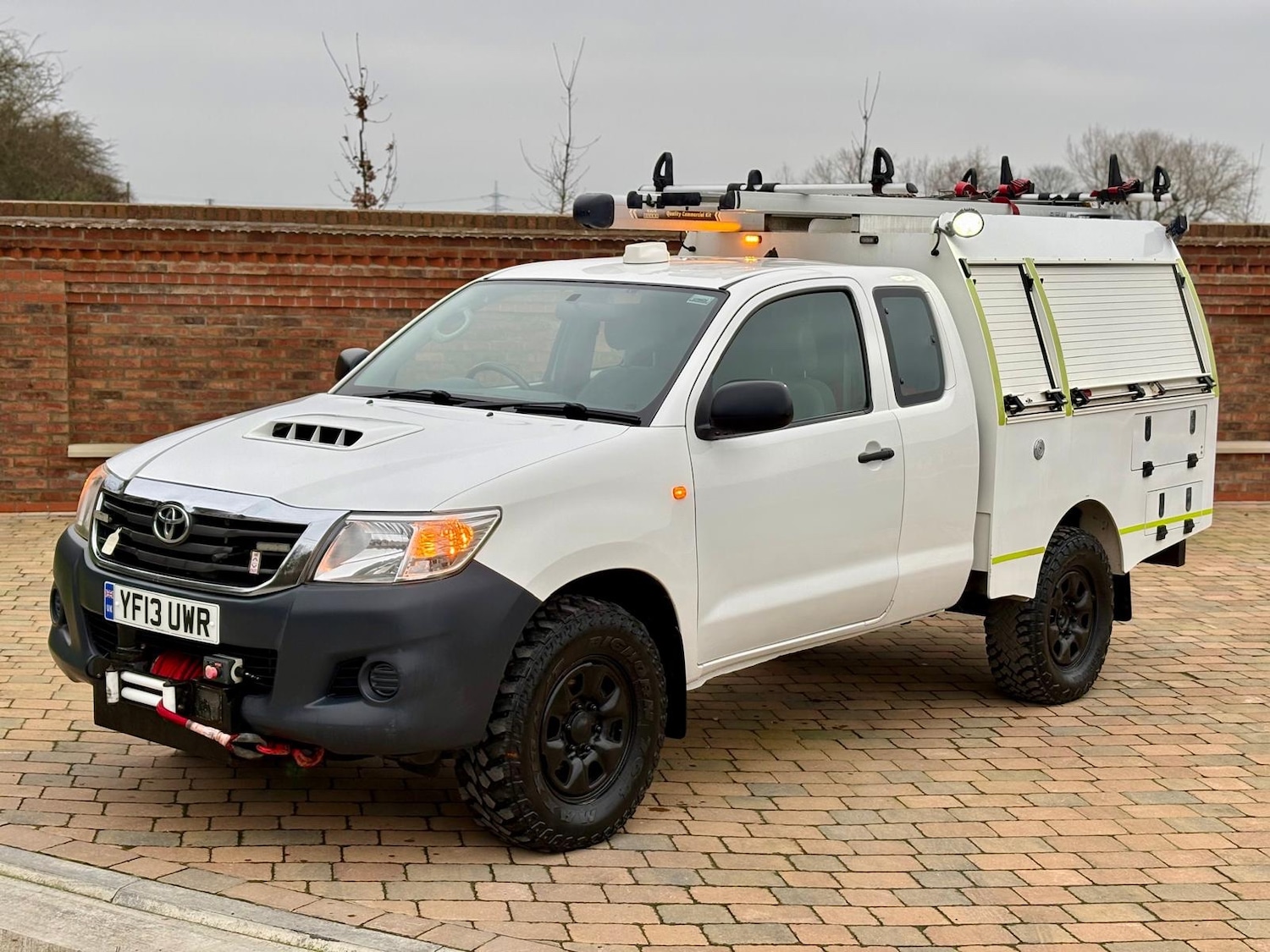 Used Toyota Hilux 2013 for sale - 77656435: Photo 4