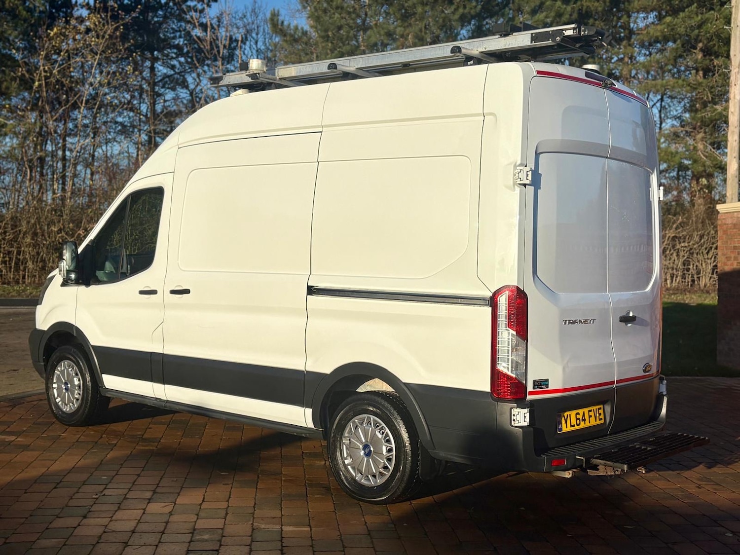 Used Ford Transit 2015 for sale - 76796596: Photo 5
