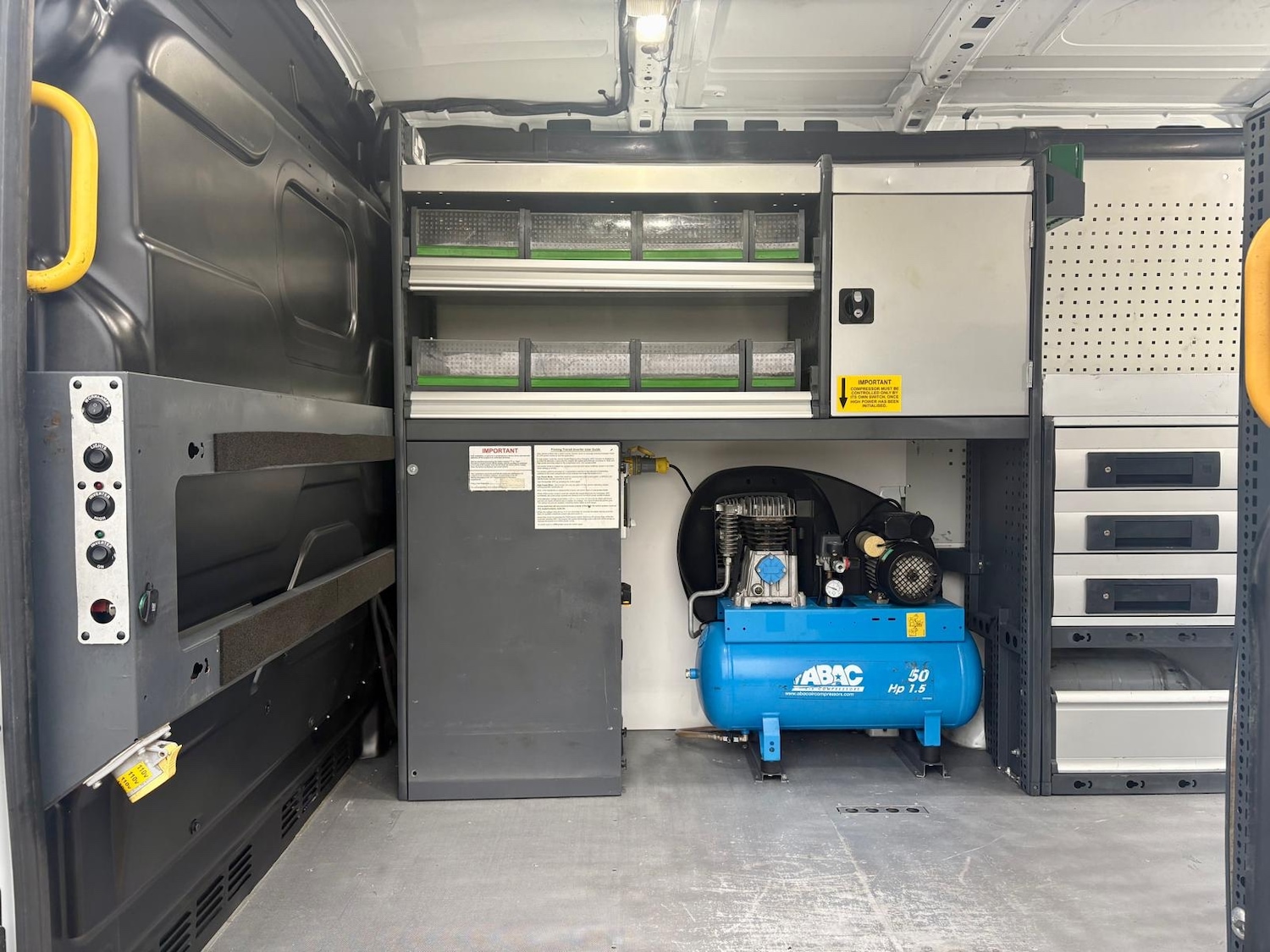 Used Ford Transit 2018 for sale - 76974490: Photo 10