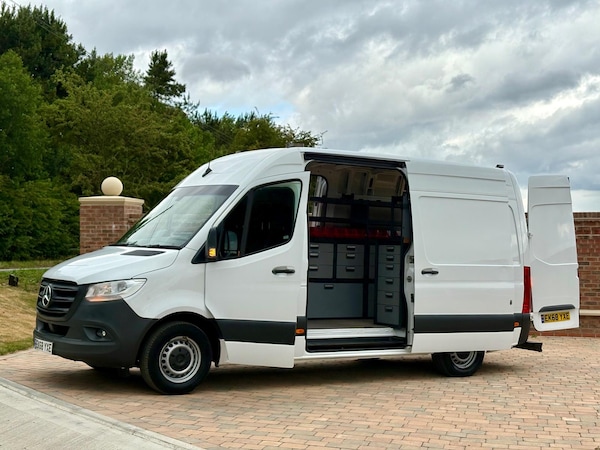 Used Mercedes-Benz Sprinter 2018 for sale - 75064940: Photo 2