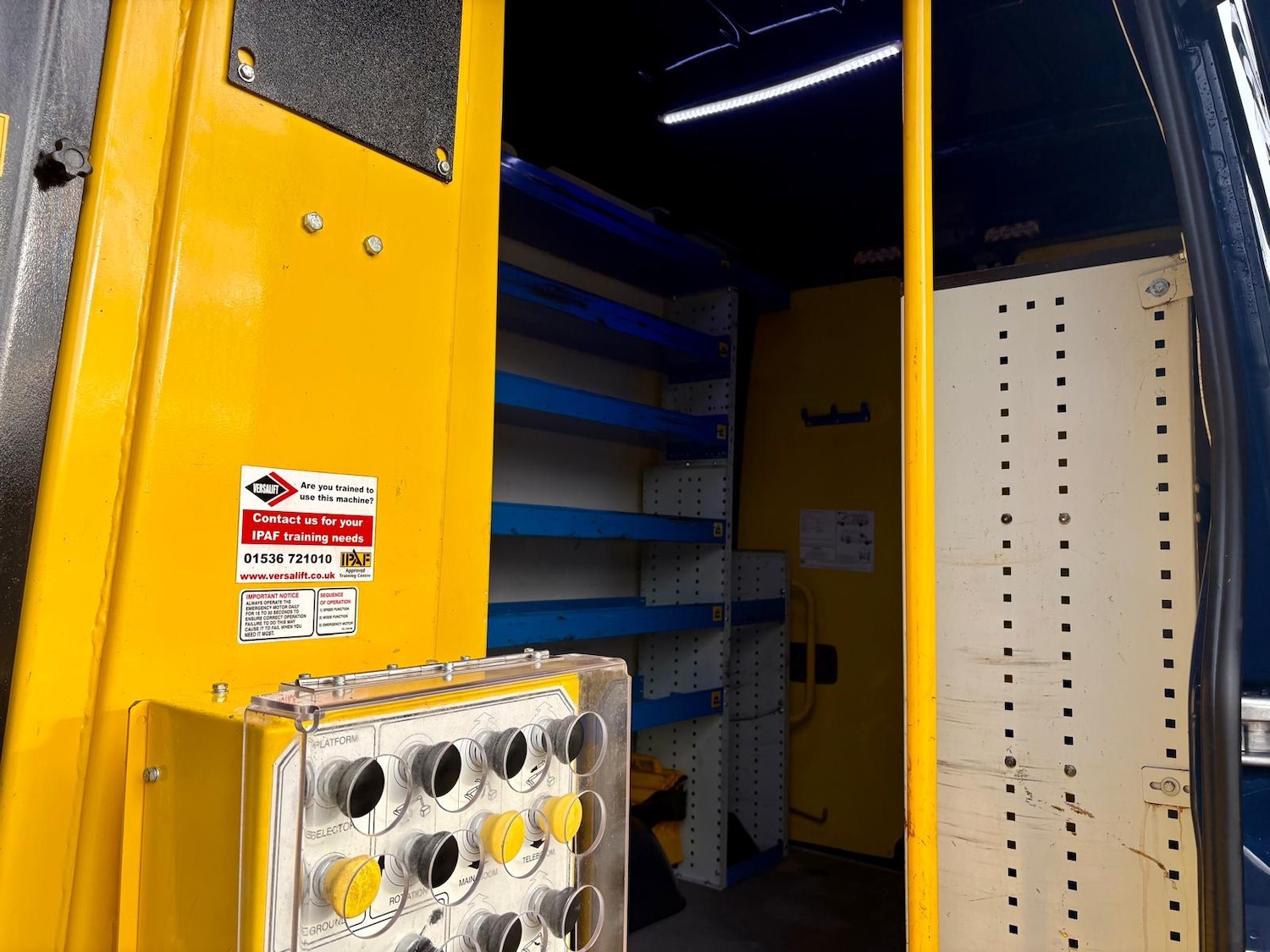 Used Mercedes-Benz Sprinter 2017 for sale - 76343922: Photo 16