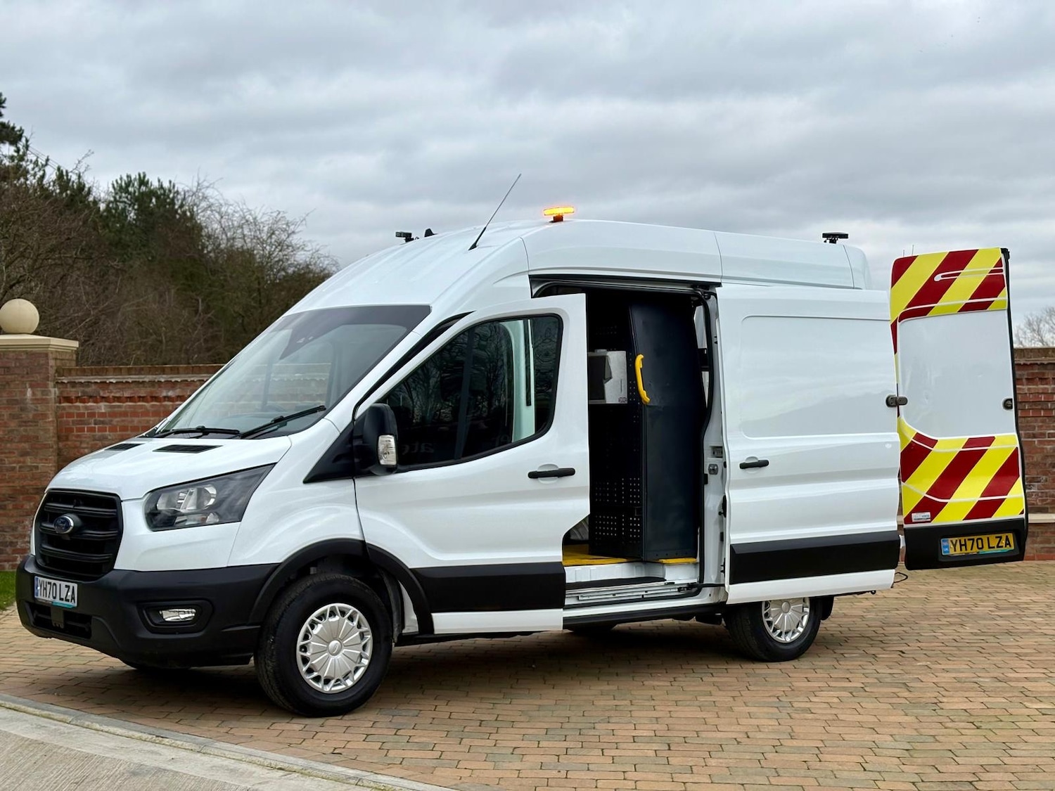 Used Ford Transit 2020 for sale - 77718785: Photo 2