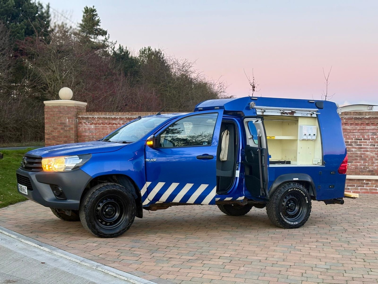 Used Toyota Hilux 2018 for sale - 77117530: Photo 2