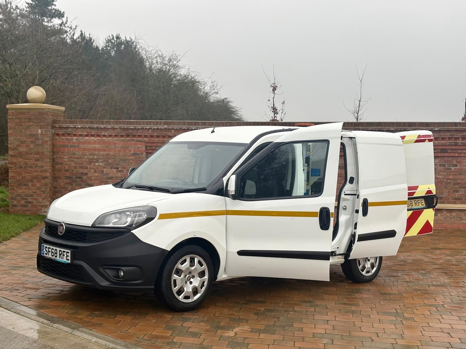 Used Fiat Doblo 2018 for sale - 77616468: Photo 2