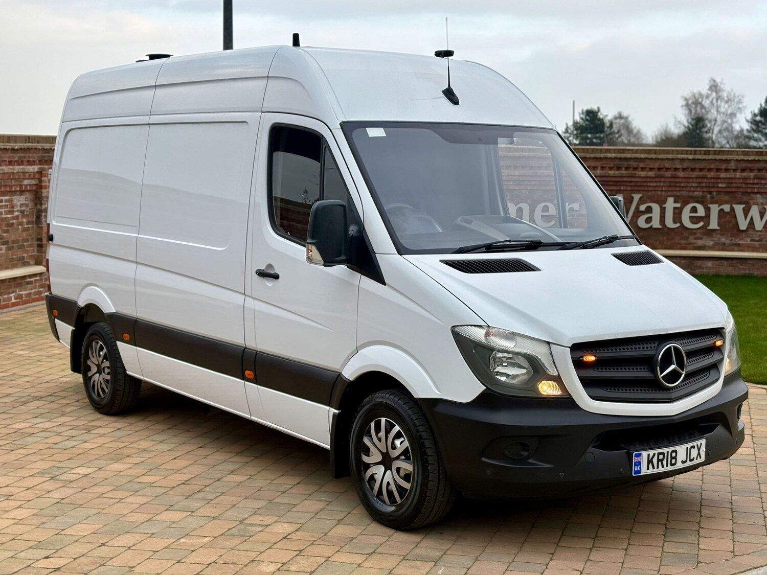 Used Mercedes-Benz Sprinter 2018 for sale - 77965326: Photo 3