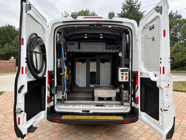 Used Ford Transit 2018 for sale - 75289078: Photo 9