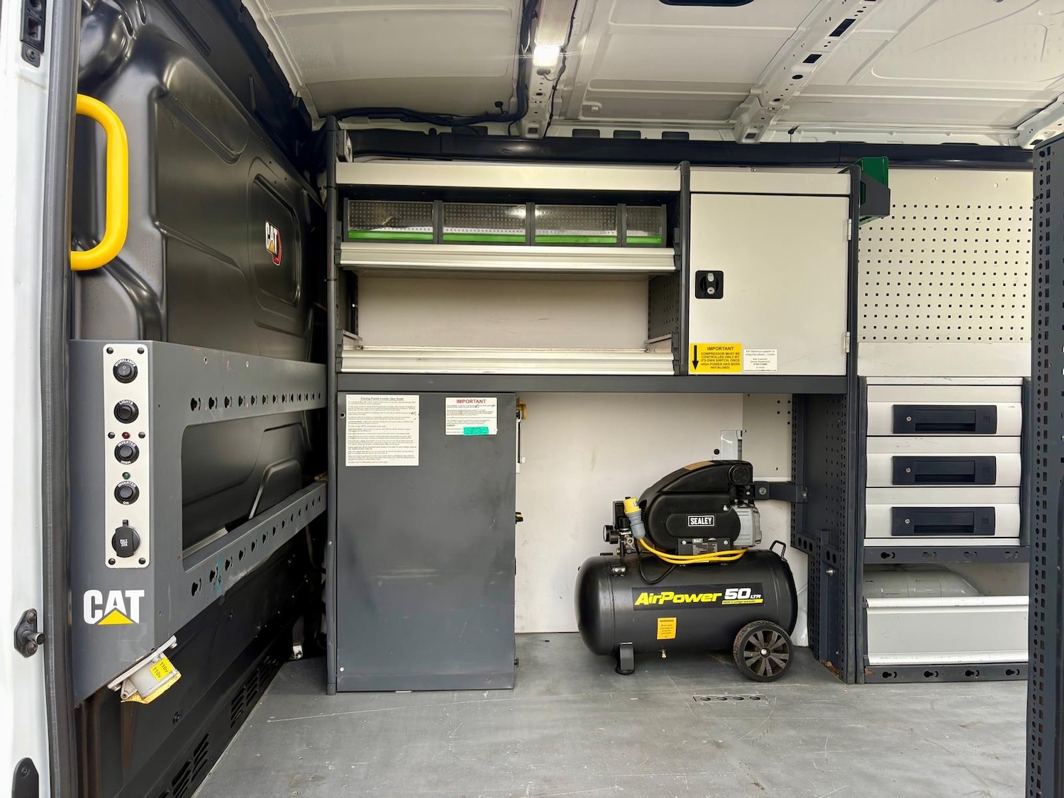 Used Ford Transit 2018 for sale - 77116374: Photo 11