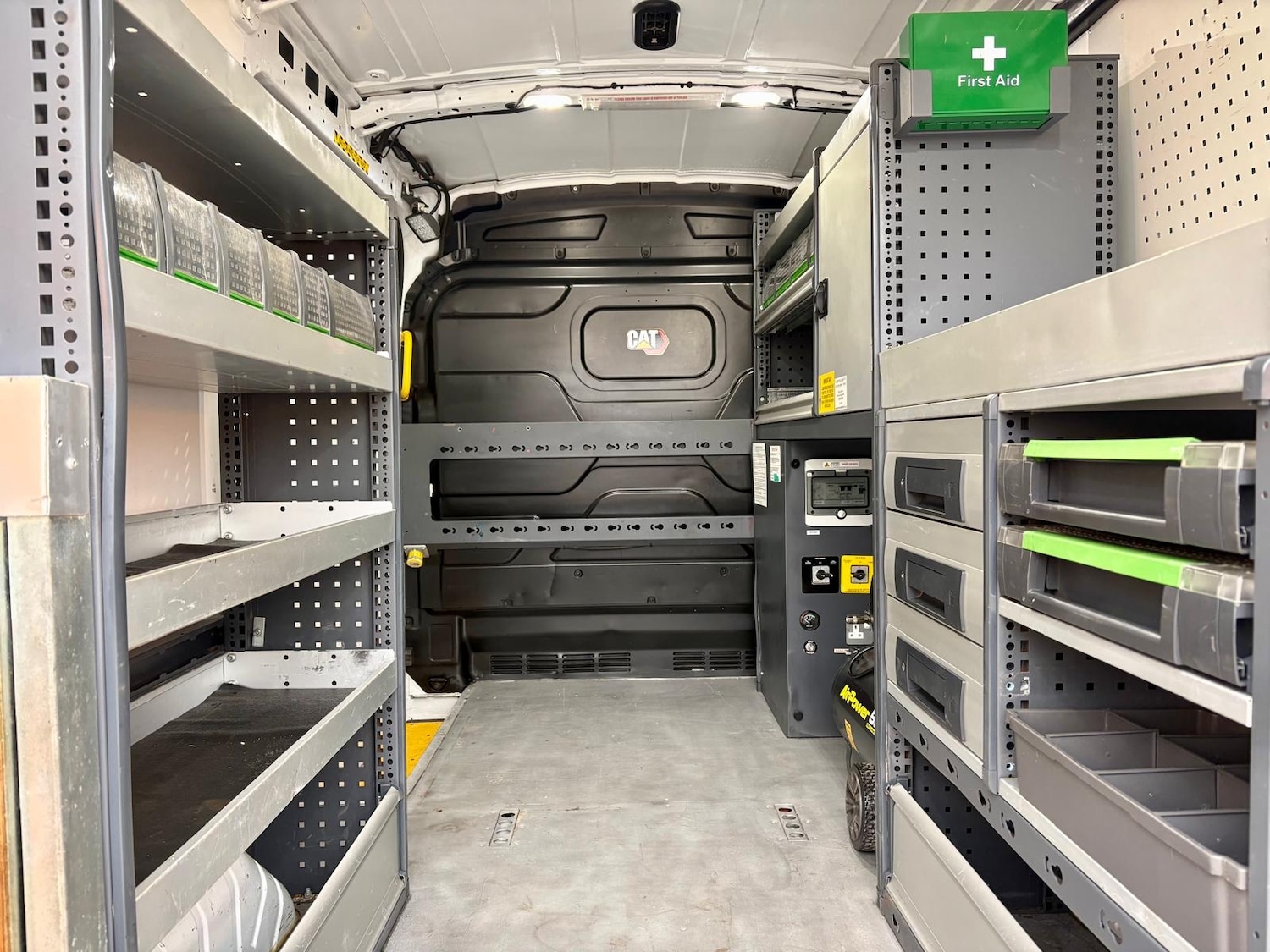 Used Ford Transit 2018 for sale - 77116374: Photo 8