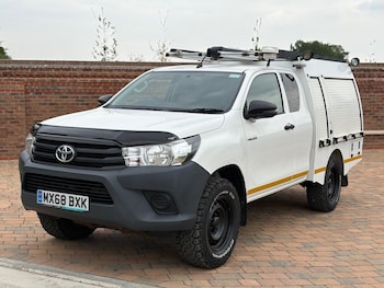 Used Toyota Hilux 2018 for sale - 78973719: Photo