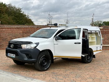 Used Toyota Hilux 2018 for sale - 79706331: Photo