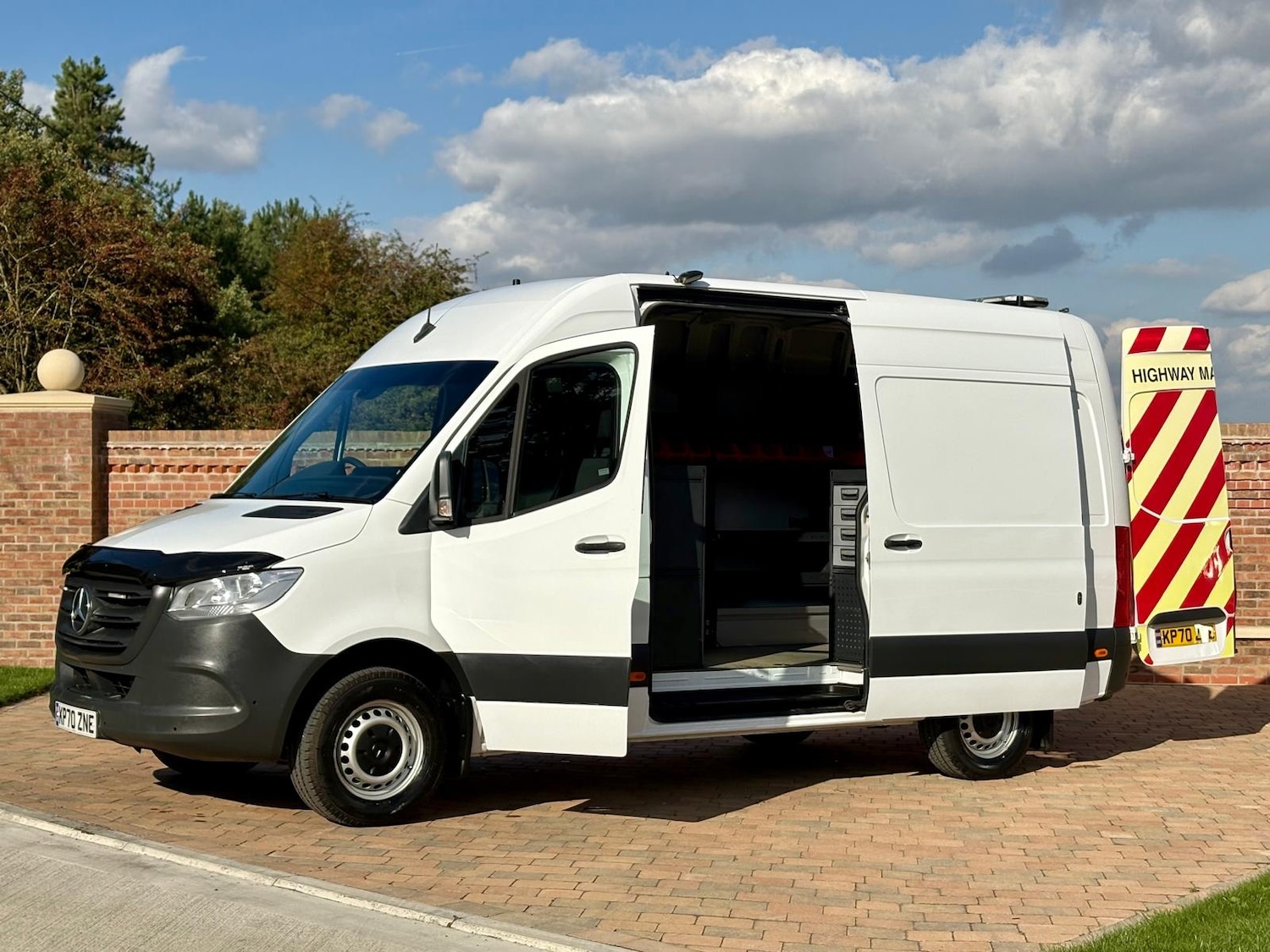 Used Mercedes-Benz Sprinter 2020 for sale - 76117157: Photo 2
