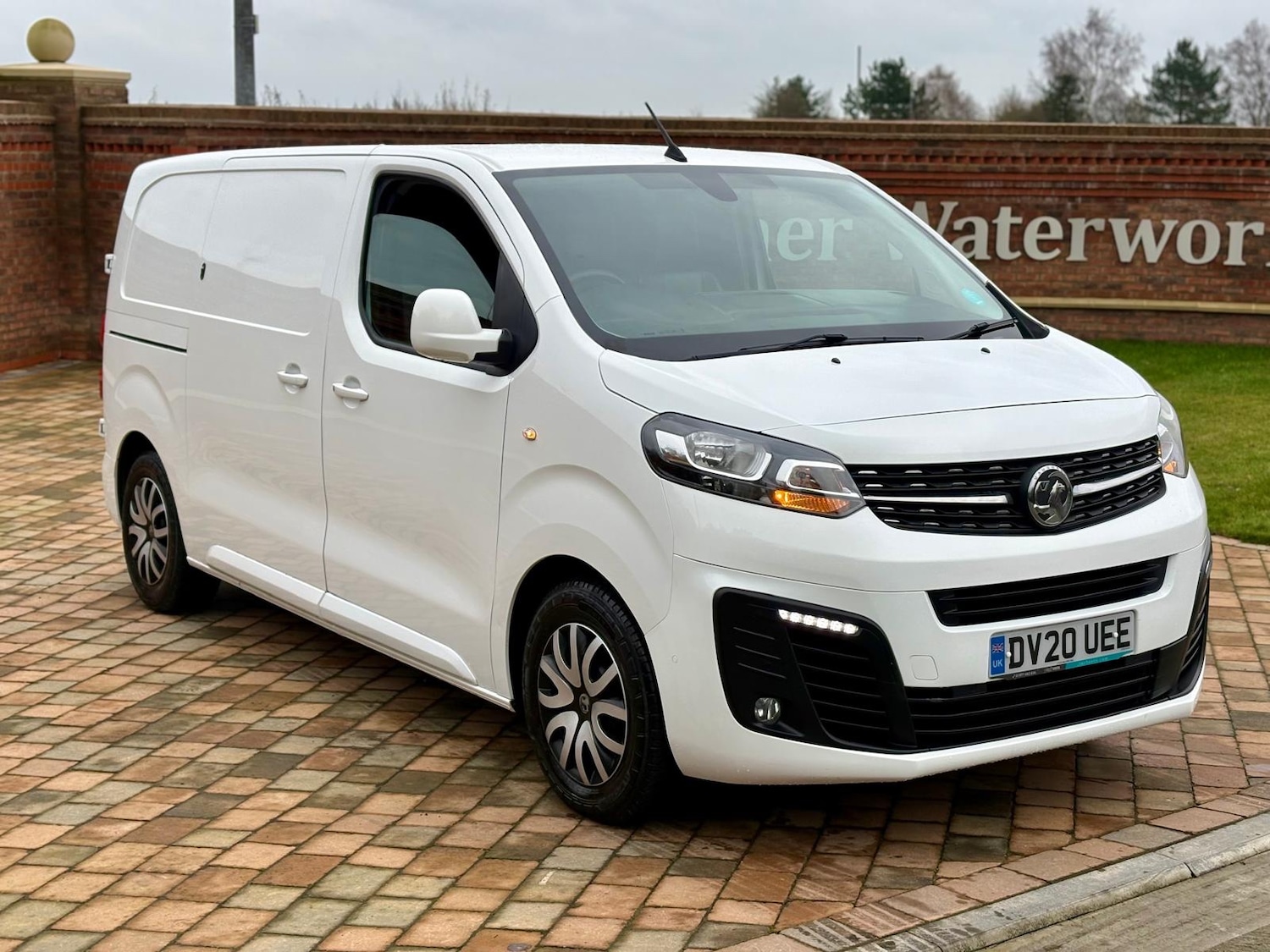 Used Vauxhall Vivaro 2020 for sale - 77304036: Photo 3
