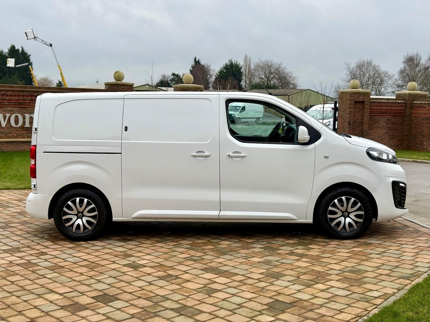 Used Vauxhall Vivaro 2020 for sale - 77304036: Photo 7