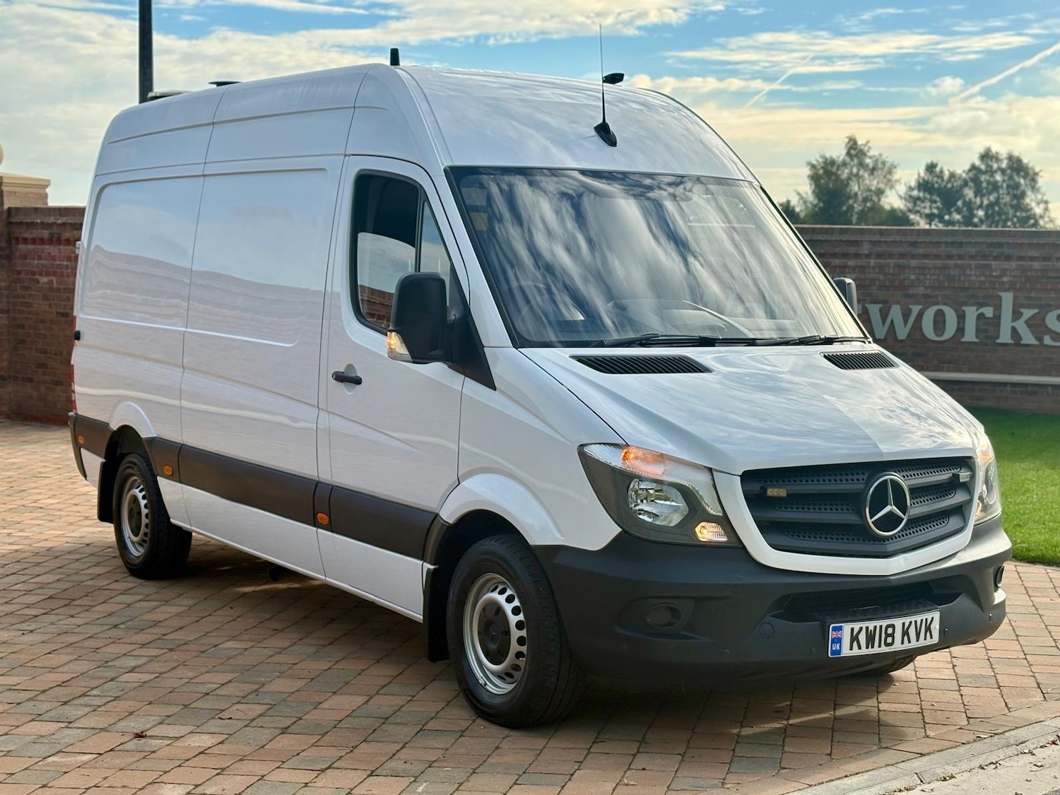 Used Mercedes-Benz Sprinter 2018 for sale - 76268793: Photo 3