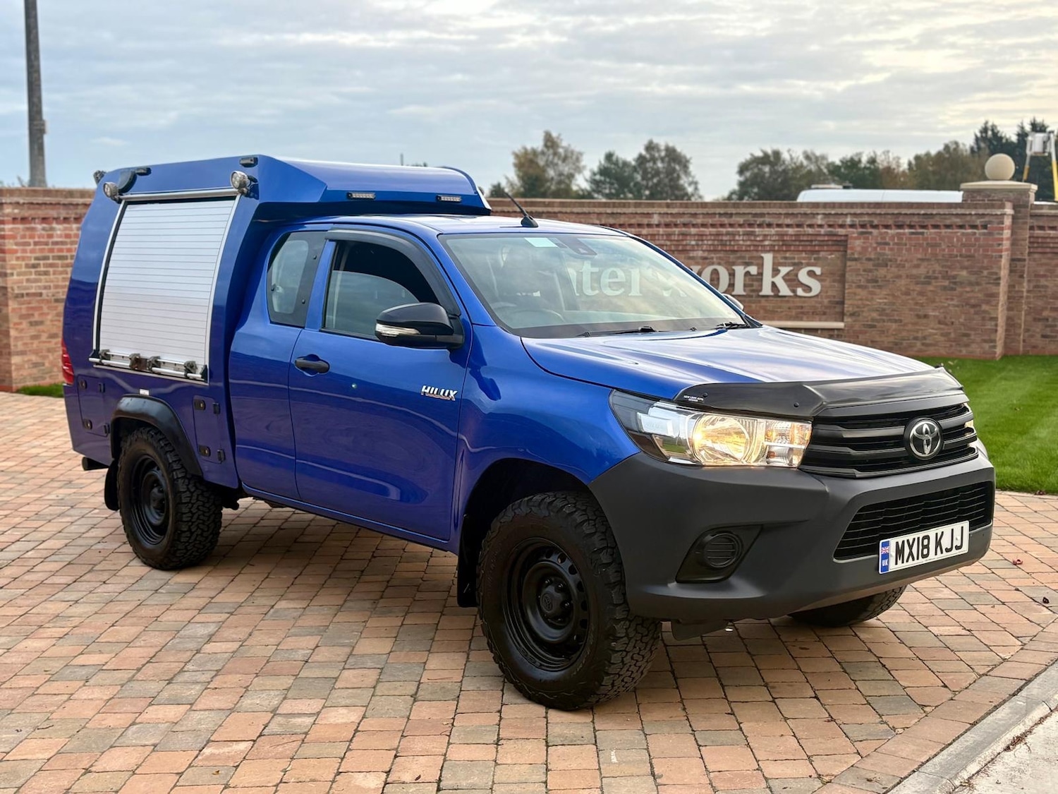 Used Toyota Hilux 2018 for sale - 76343925: Photo 3