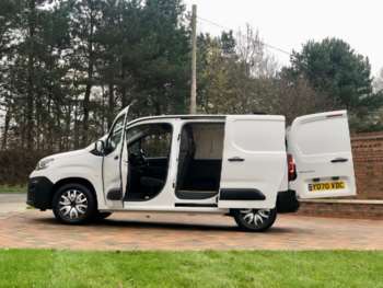 Used Citroen Berlingo 2020 for sale - 73898922: Photo
