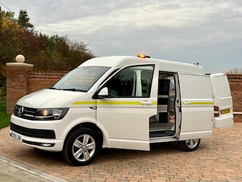 Used Volkswagen Transporter 2019 for sale - 76527299: Photo