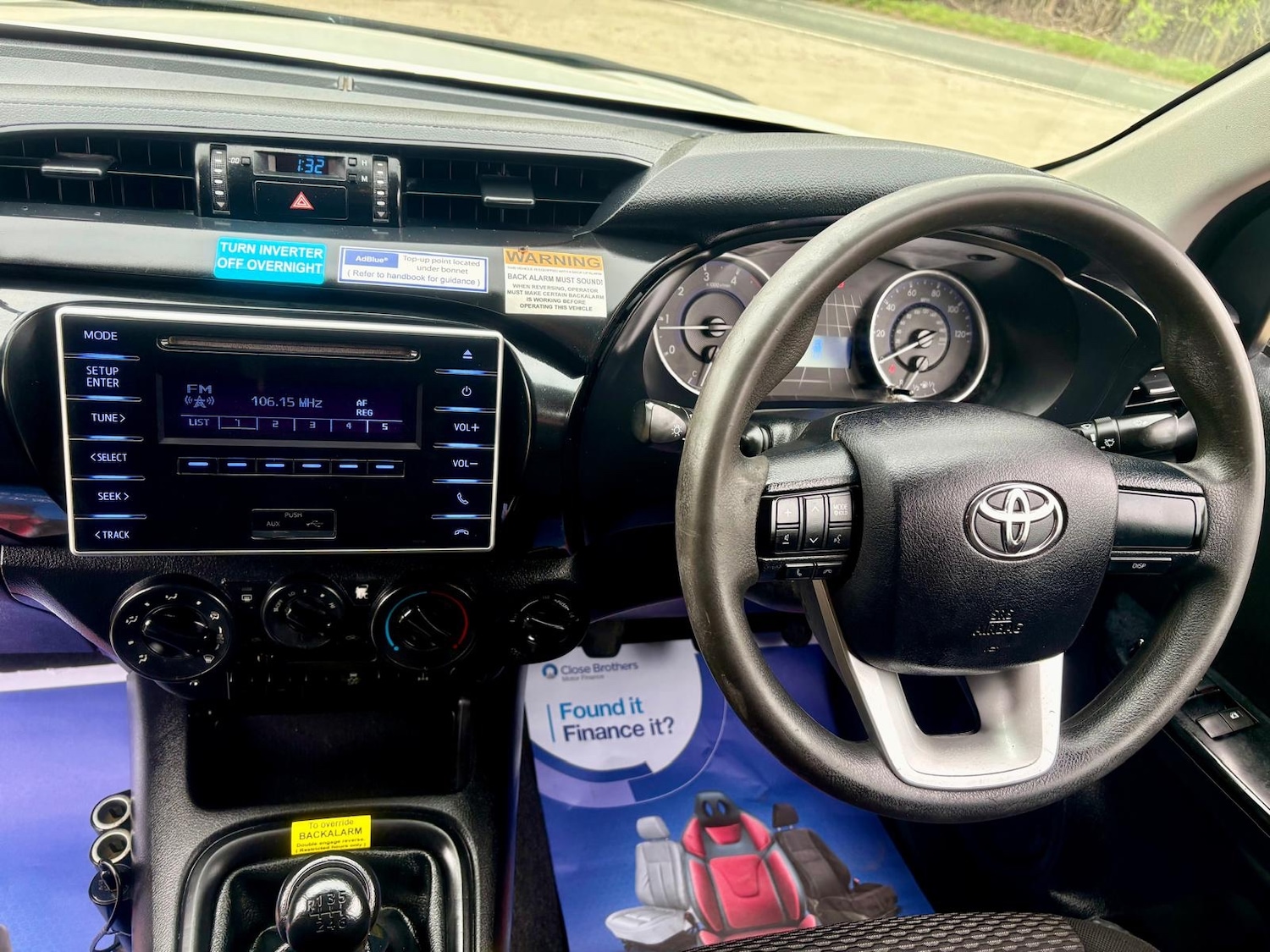 Used Toyota Hilux 2018 for sale - 77965382: Photo 12