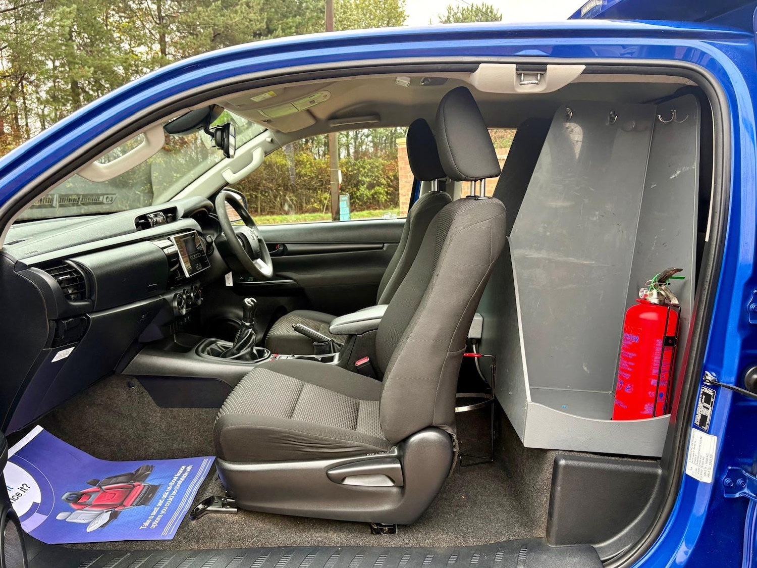 Used Toyota Hilux 2018 for sale - 76555364: Photo 12