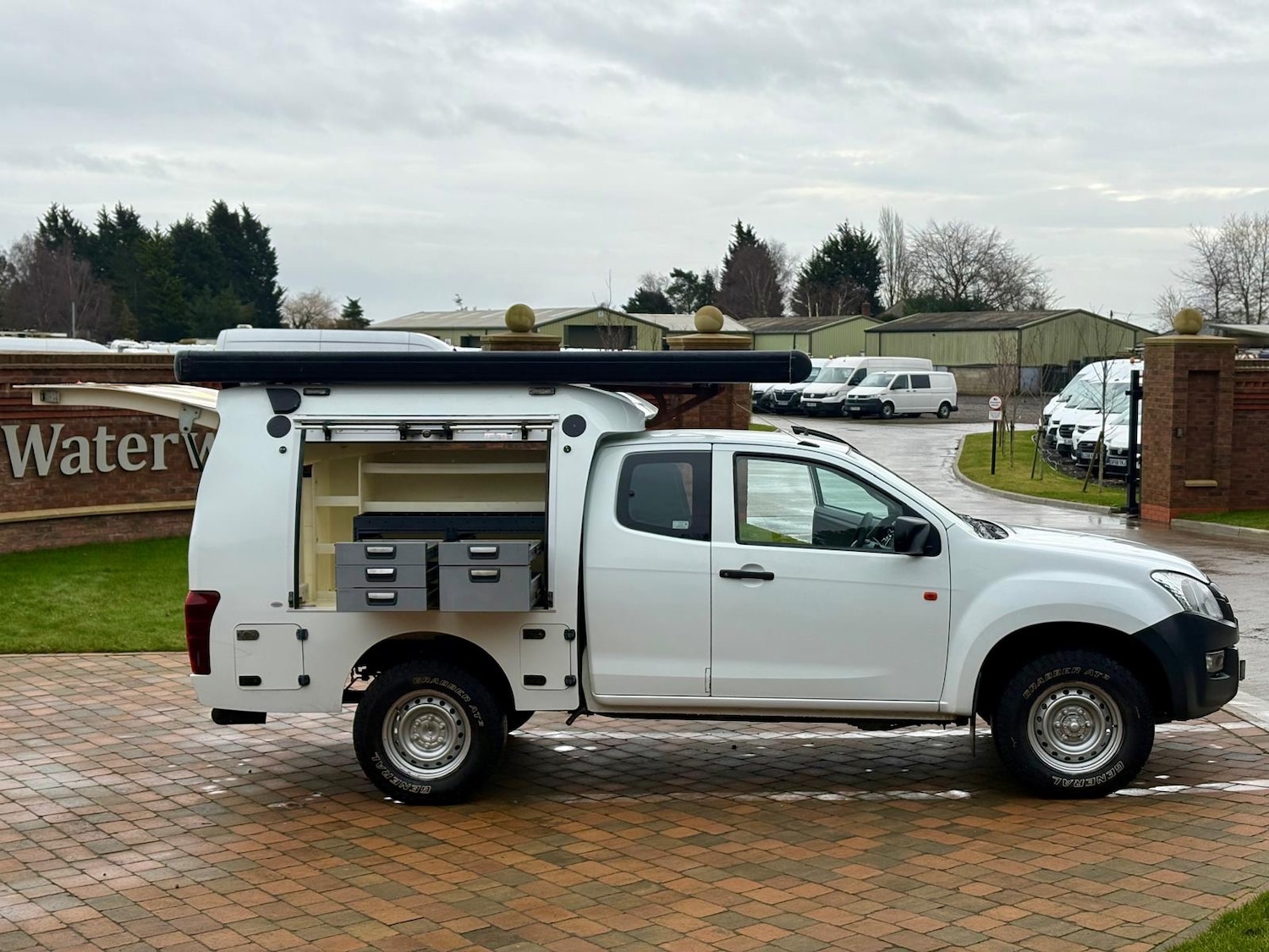Used Isuzu D-Max 2017 for sale - 77617922: Photo 2
