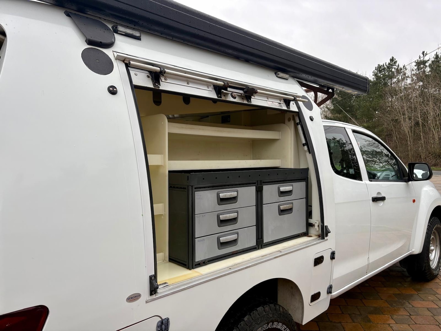 Used Isuzu D-Max 2017 for sale - 77617922: Photo 8