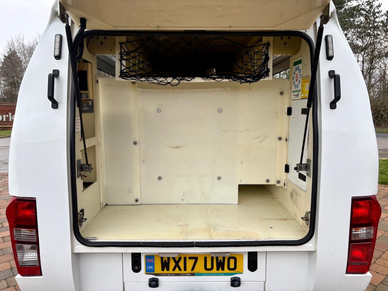 Used Isuzu D-Max 2017 for sale - 77617922: Photo 9