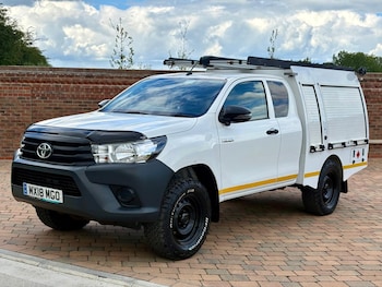 Used Toyota Hilux 2018 for sale - 78882359: Photo