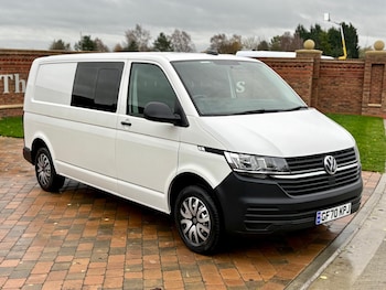 Used Volkswagen Transporter 2021 for sale - 76796610: Photo