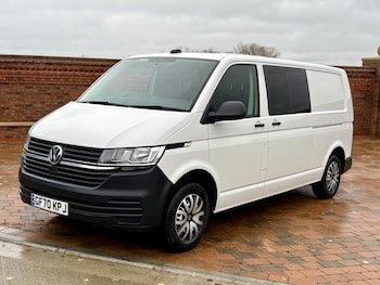 Used Volkswagen Transporter 2021 for sale - 76796610: Photo