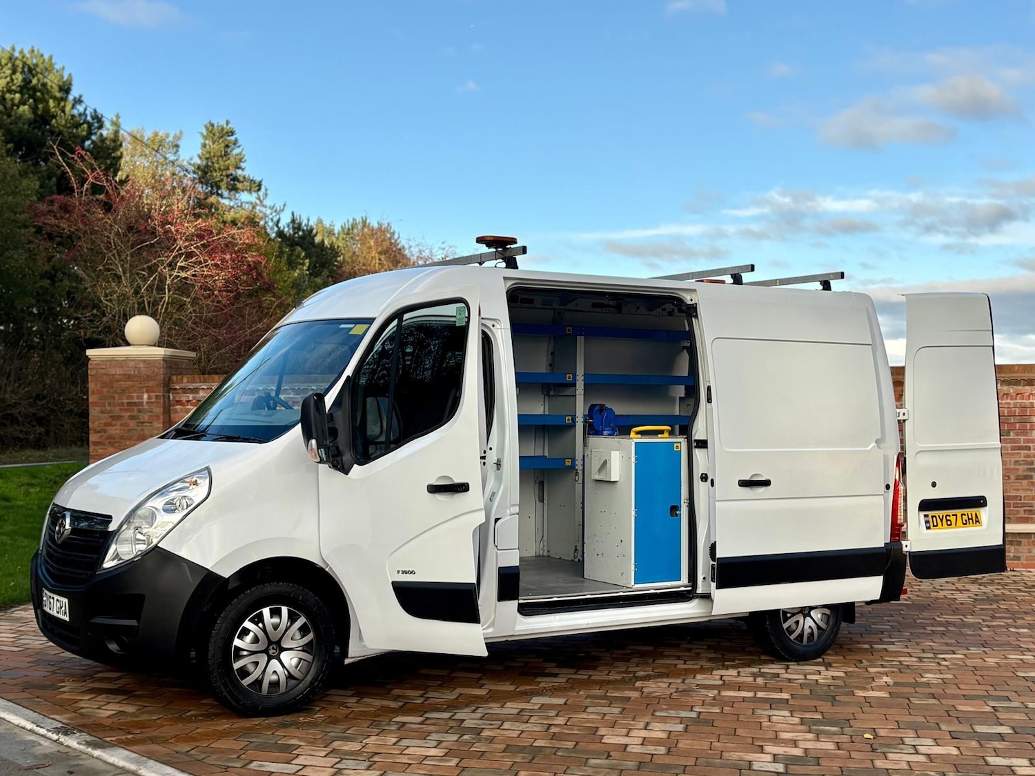 Used Vauxhall Movano 2018 for sale - 76694678: Photo 2