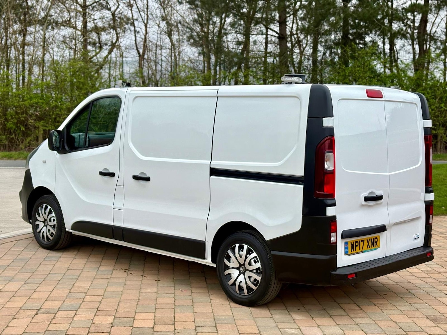 Used Vauxhall Vivaro 2017 for sale - 78018737: Photo 5